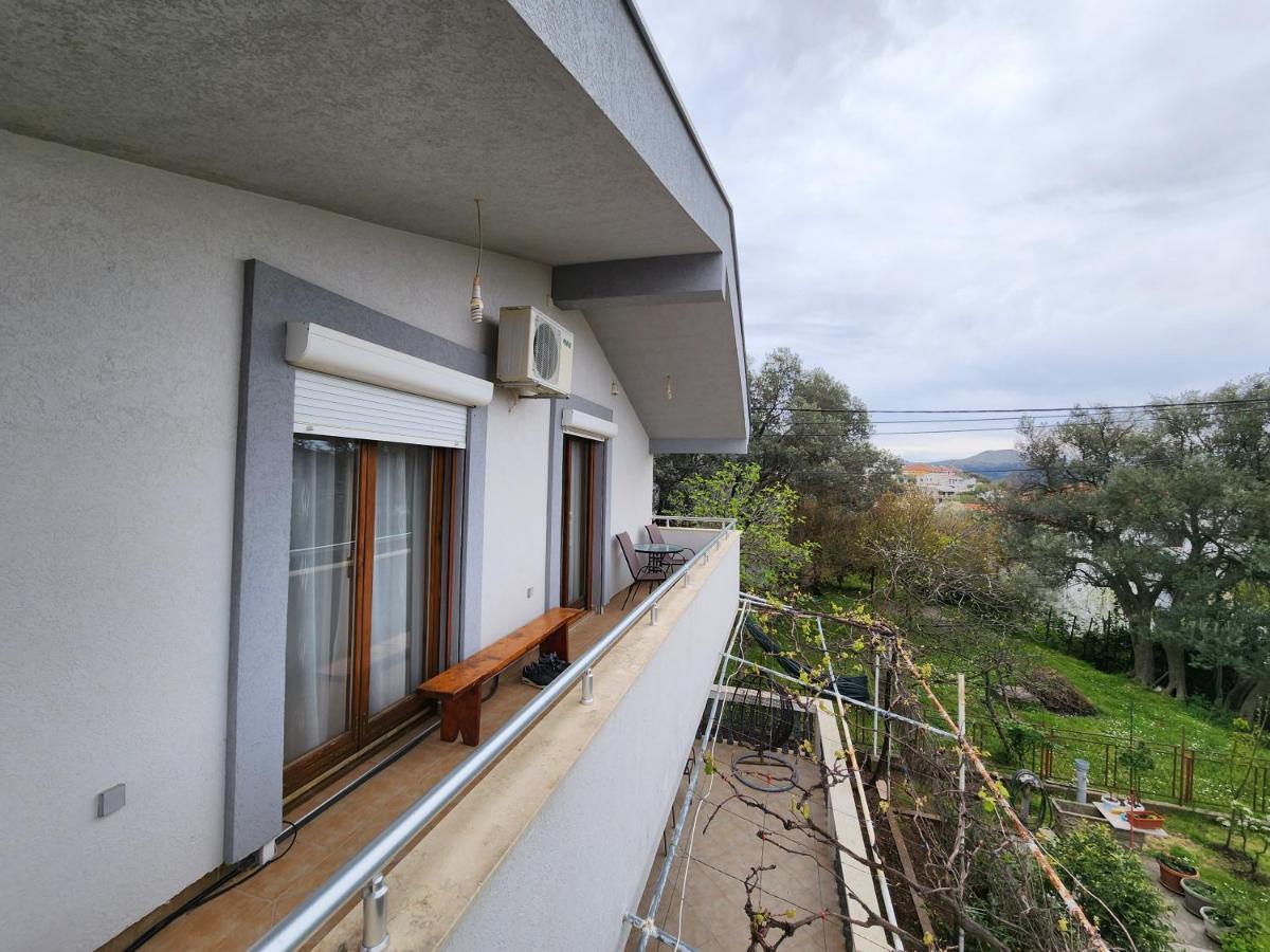 Apartment Dukic バール エクステリア 写真